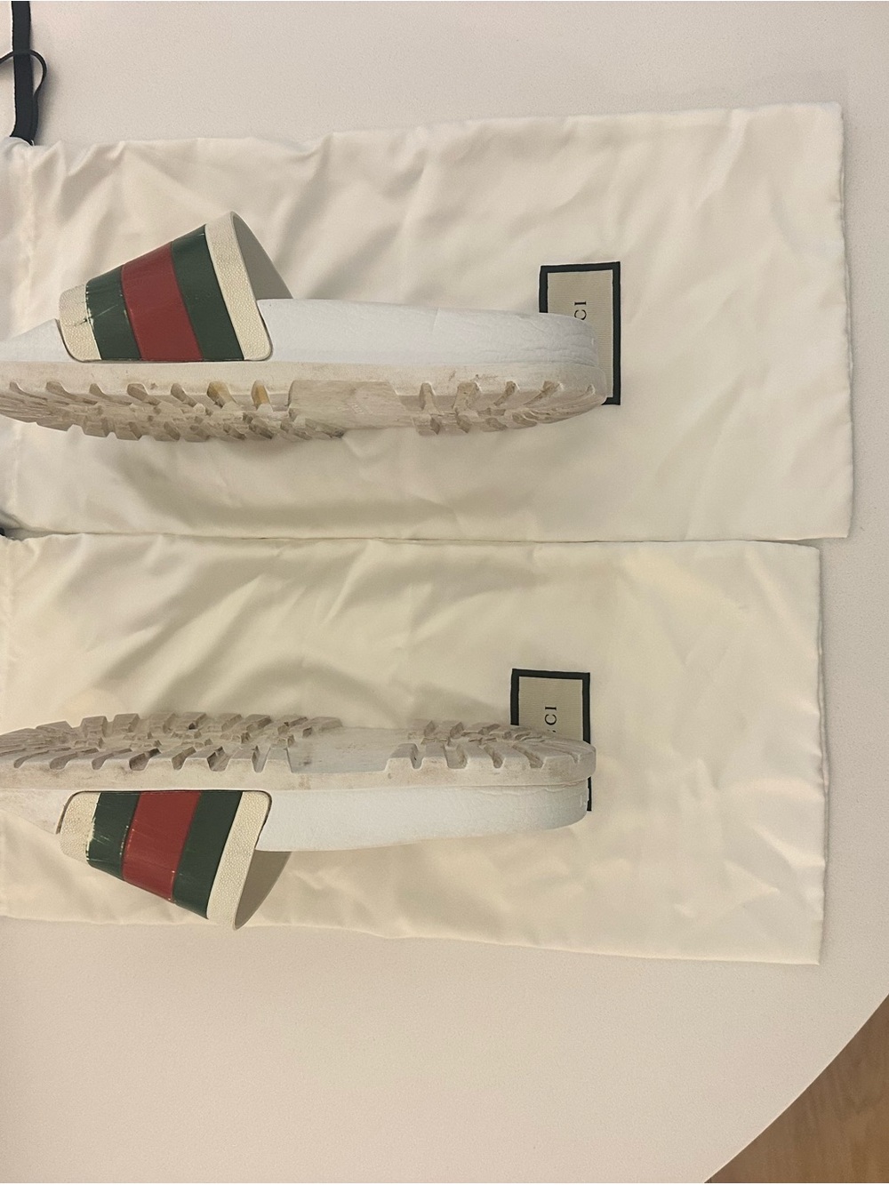 Gucci White Slide Sandals with Green and Red Stripe - Picture 3 of 5